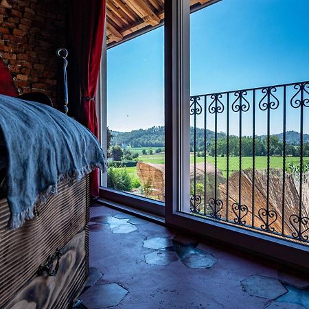 Suites Con Vista Panoramica E Home Restaurant - Pet Friendly Nel Monferrato Cortandone Exterior photo