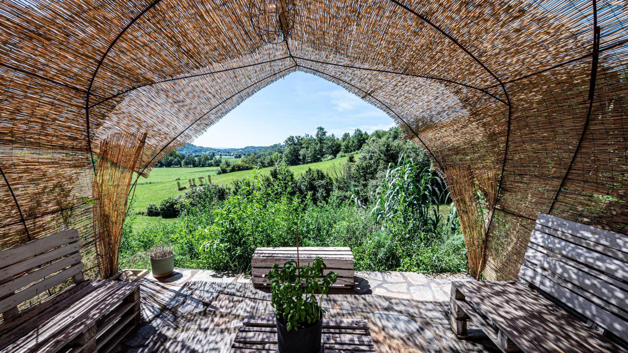 Suites Con Vista Panoramica E Home Restaurant - Pet Friendly Nel Monferrato Cortandone Exterior photo